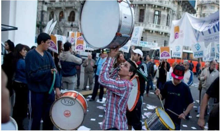 Πανηγυρισμοί στην Αργεντινή για τη «χρεοκοπία»