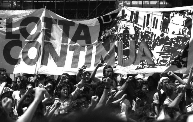 Η εξωκοινοβουλευτική Αριστερά στην Ιταλία.