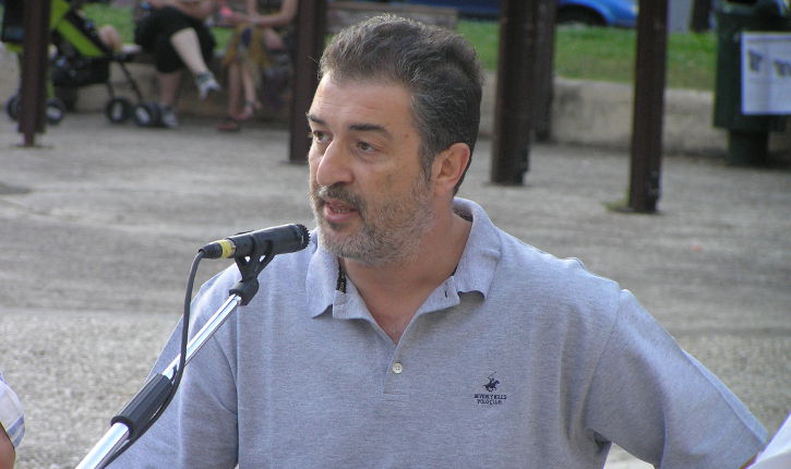 K. Papadakis