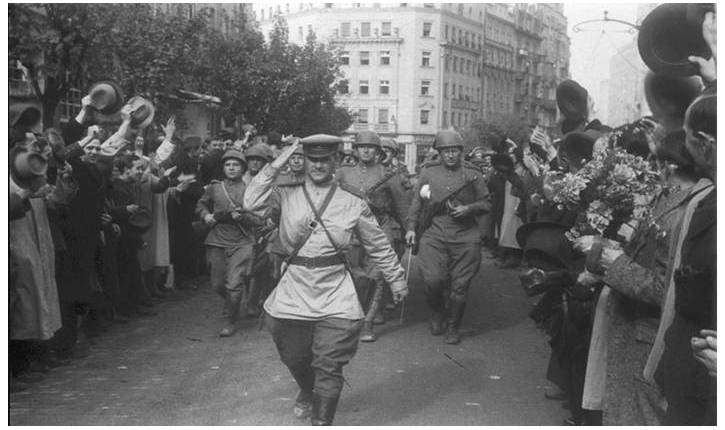 Ο Οίκος του Τρόμου στο Μουσείο της Επανάστασης;
