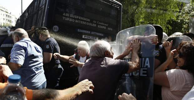 syntaxiouxoi-dakrygona